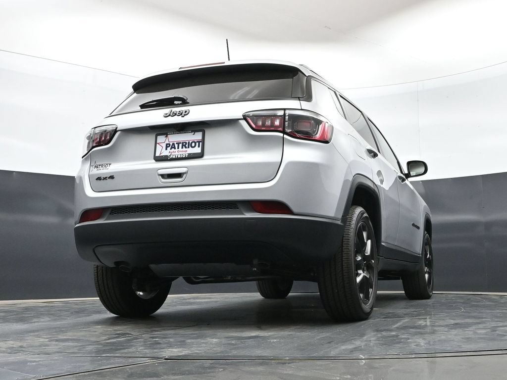 New 2026 Jeep Compass Latitude AWD/4WD image 43