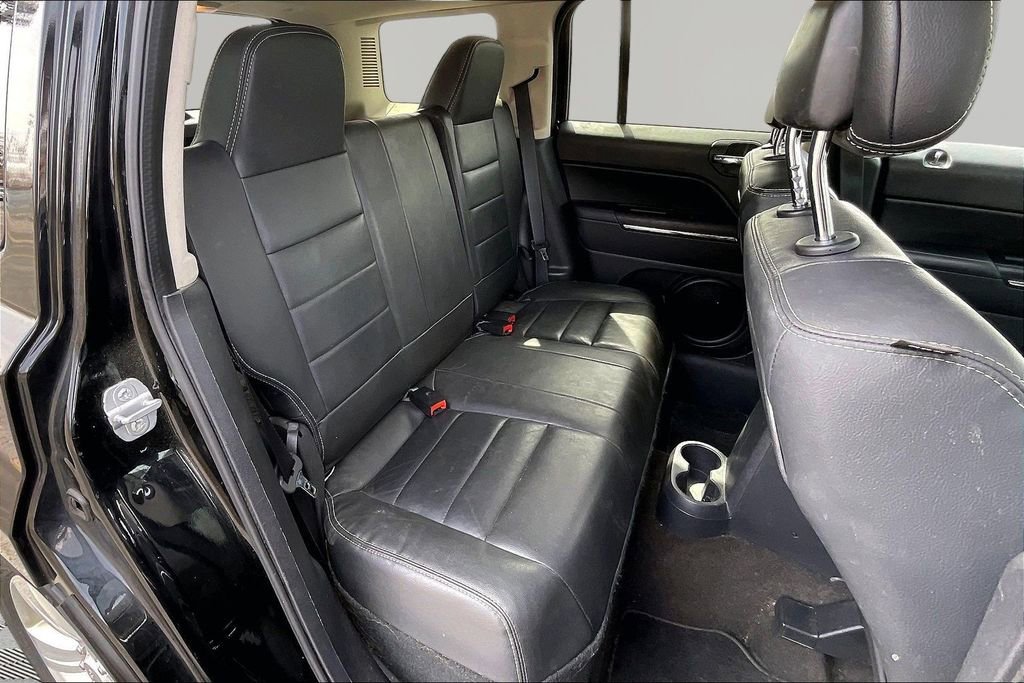 Used 2014 Jeep Patriot Limited w/ Sun/Sound Group image 26