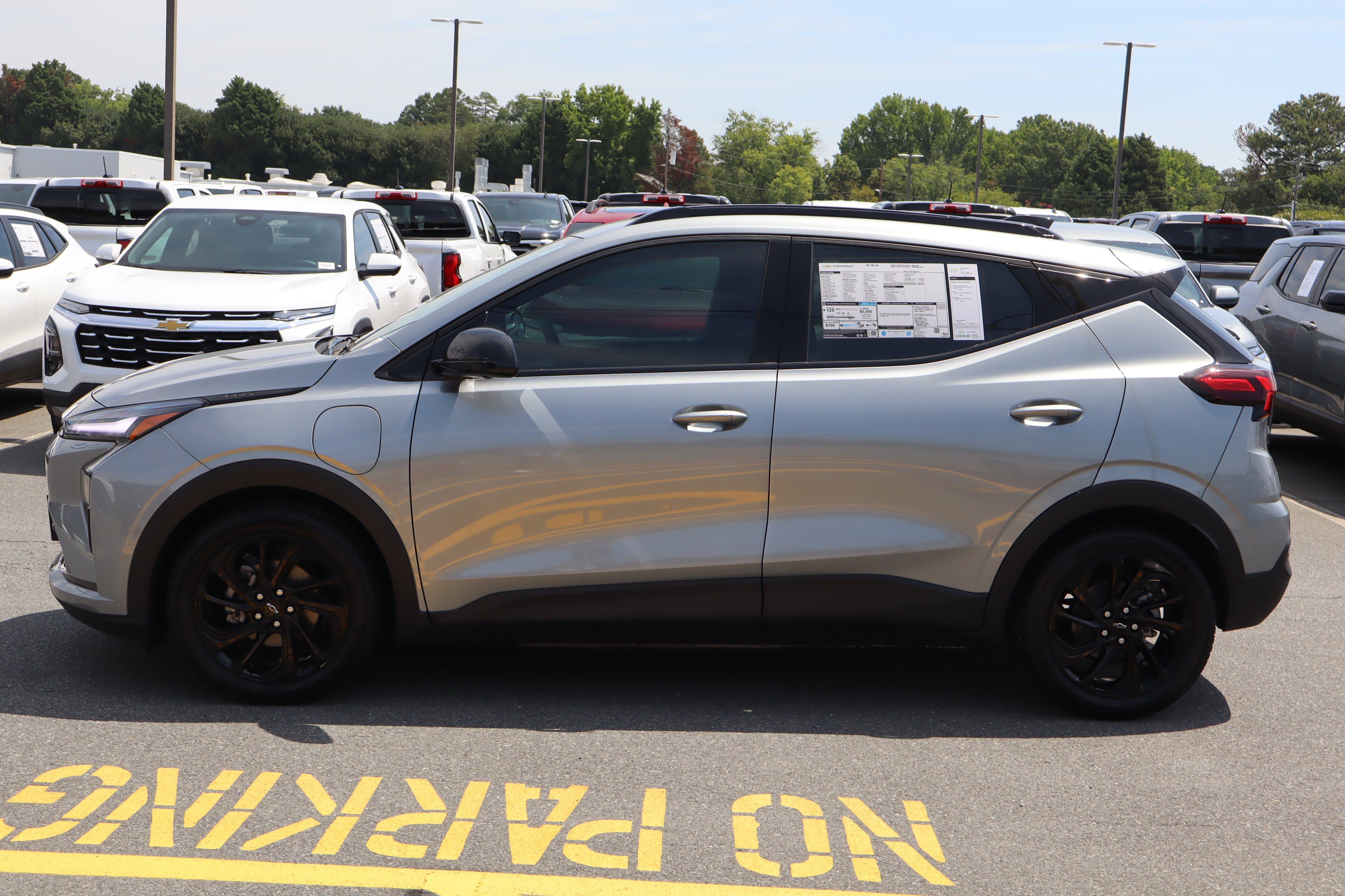 New 2027 Chevrolet Bolt RS w/ Technology Package FWD image 6