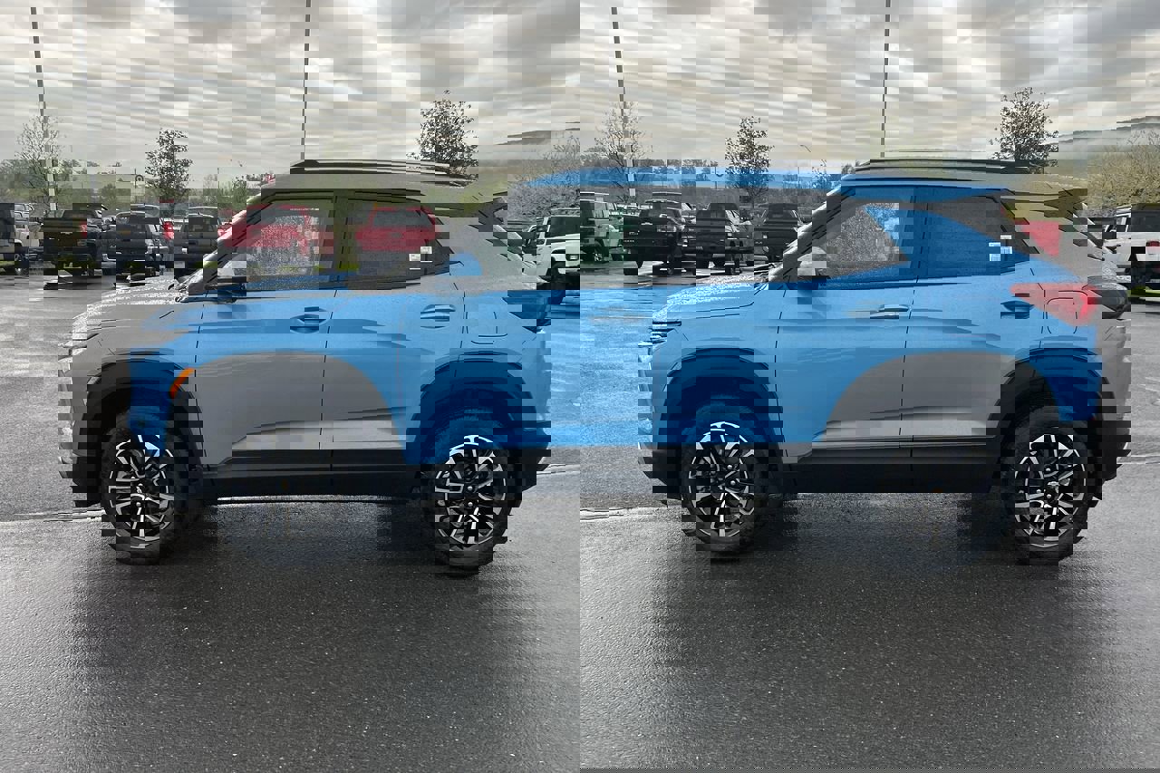 New 2025 Chevrolet TrailBlazer LT w/ Convenience Package image 4