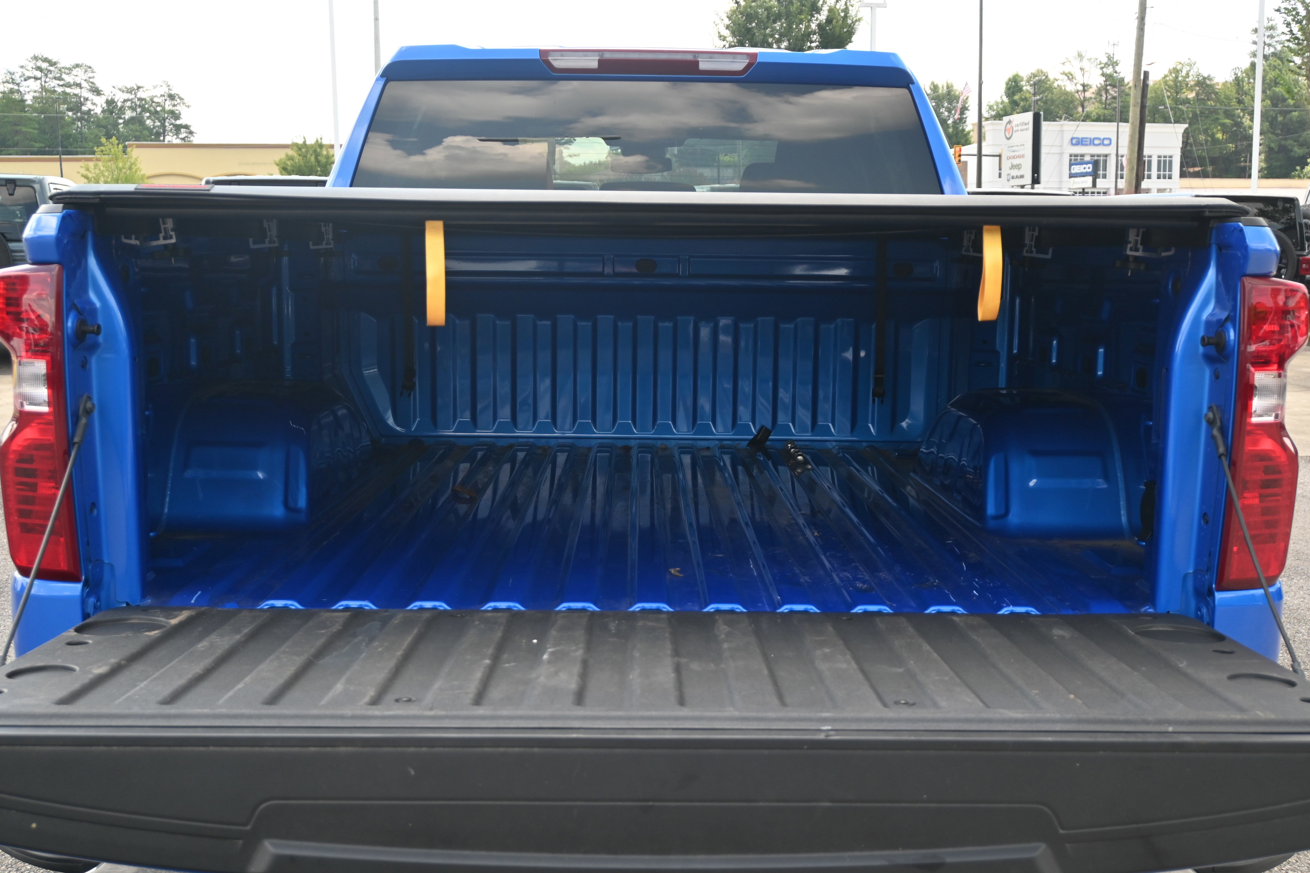 Used 2026 Chevrolet Silverado 1500 LT w/ LPO, Liner Protection Package AWD/4WD image 31