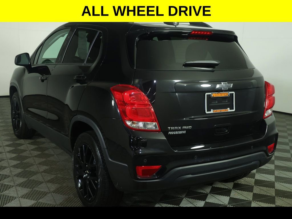 Used 2022 Chevrolet Trax LT w/ Driver Confidence Package image 9