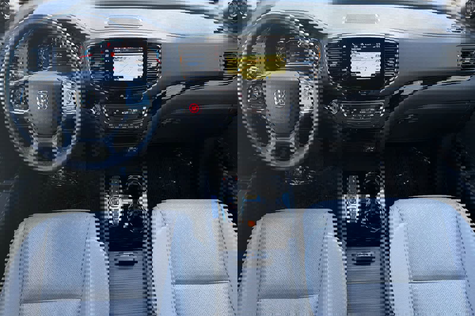 Used 2021 Honda Passport Touring image 3