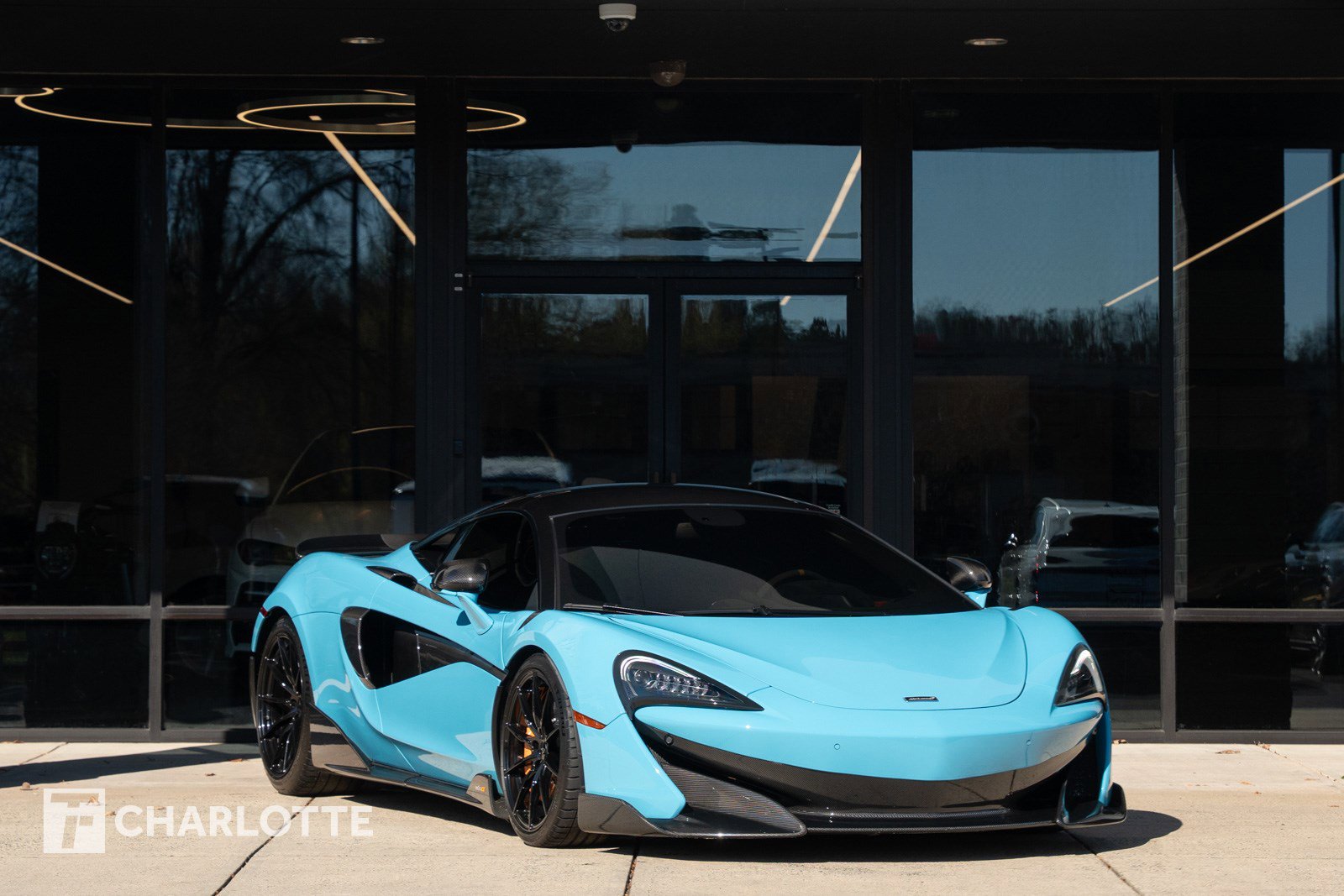 Used 2019 McLaren 600LT image 1