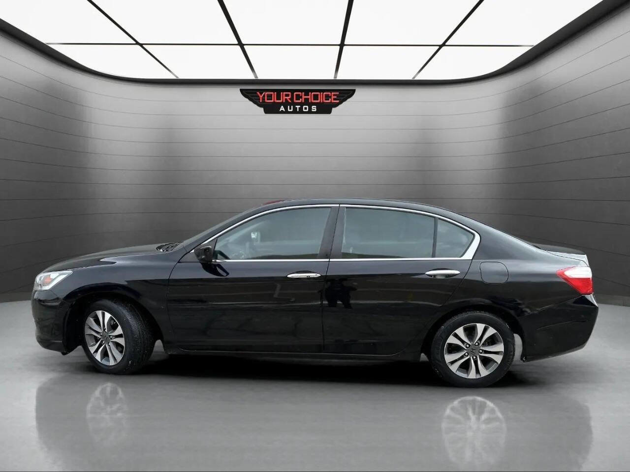 Used 2015 Honda Accord LX image 2