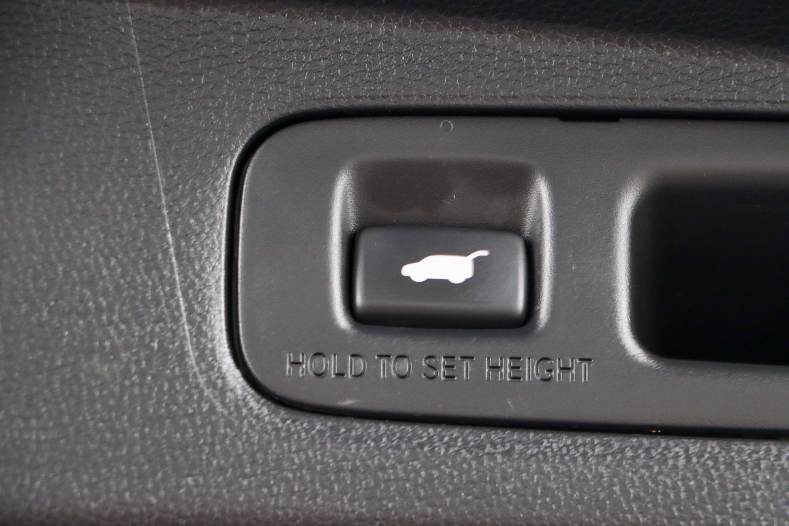 Used 2023 Honda CR-V EX-L image 30