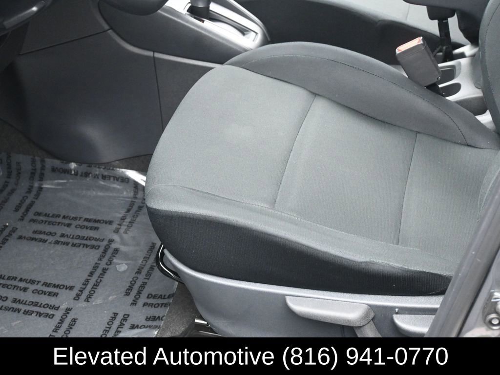 Used 2024 Nissan Kicks S FWD image 13