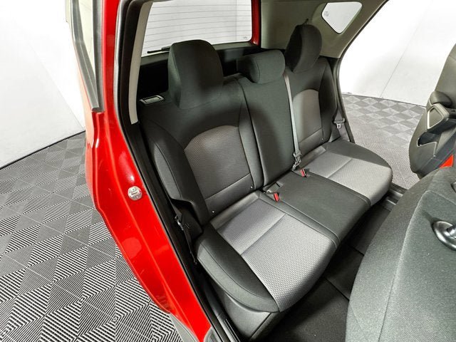Used 2023 Kia Soul LX w/ LX Technology Package FWD image 24