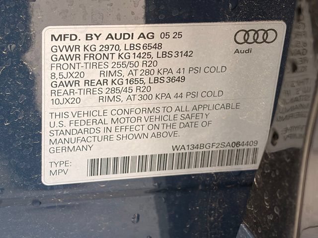 Used 2025 Audi Q6 e-tron Prestige w/ Black Warm Weather Package AWD/4WD image 38