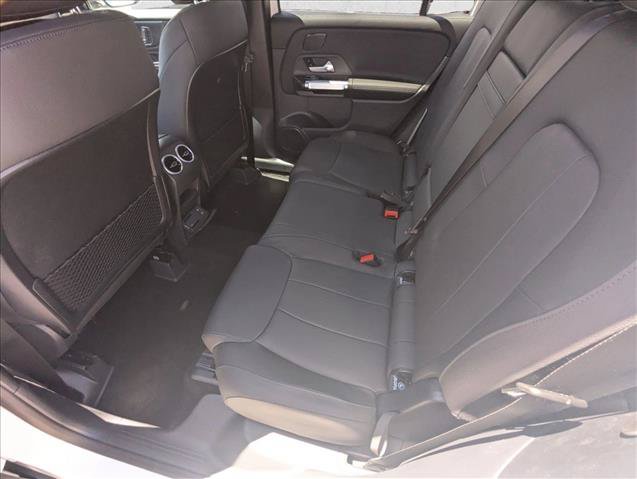 New 2026 Mercedes-Benz GLB 250 image 14