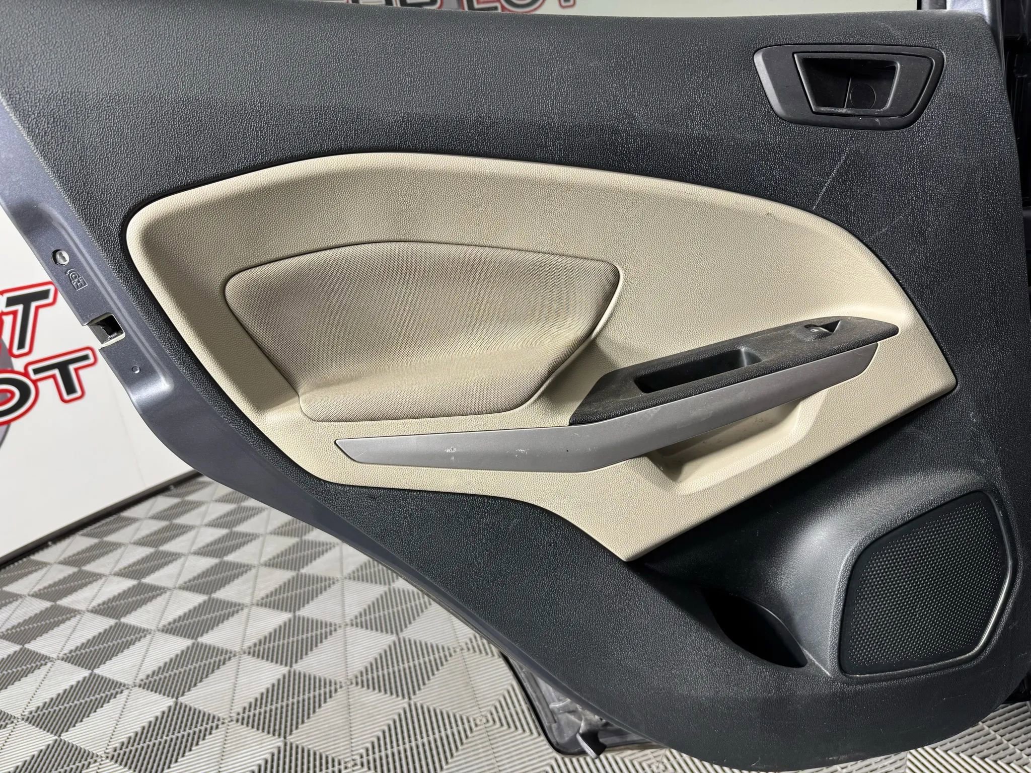 Used 2021 Ford EcoSport S image 36