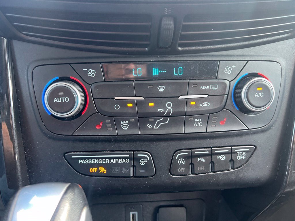Used 2019 Ford Escape Titanium AWD/4WD image 20