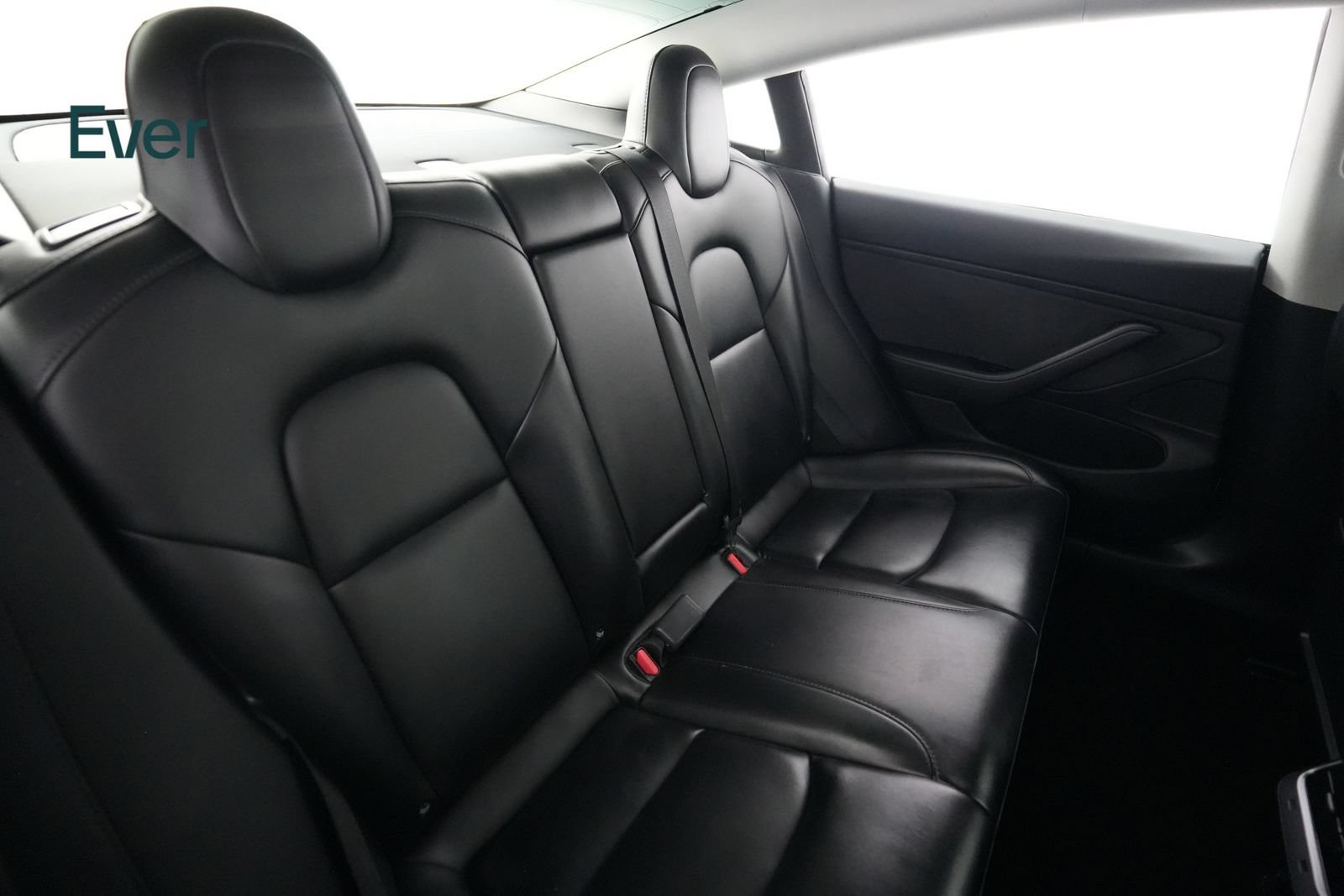 Used 2018 Tesla Model 3 Long Range RWD image 5