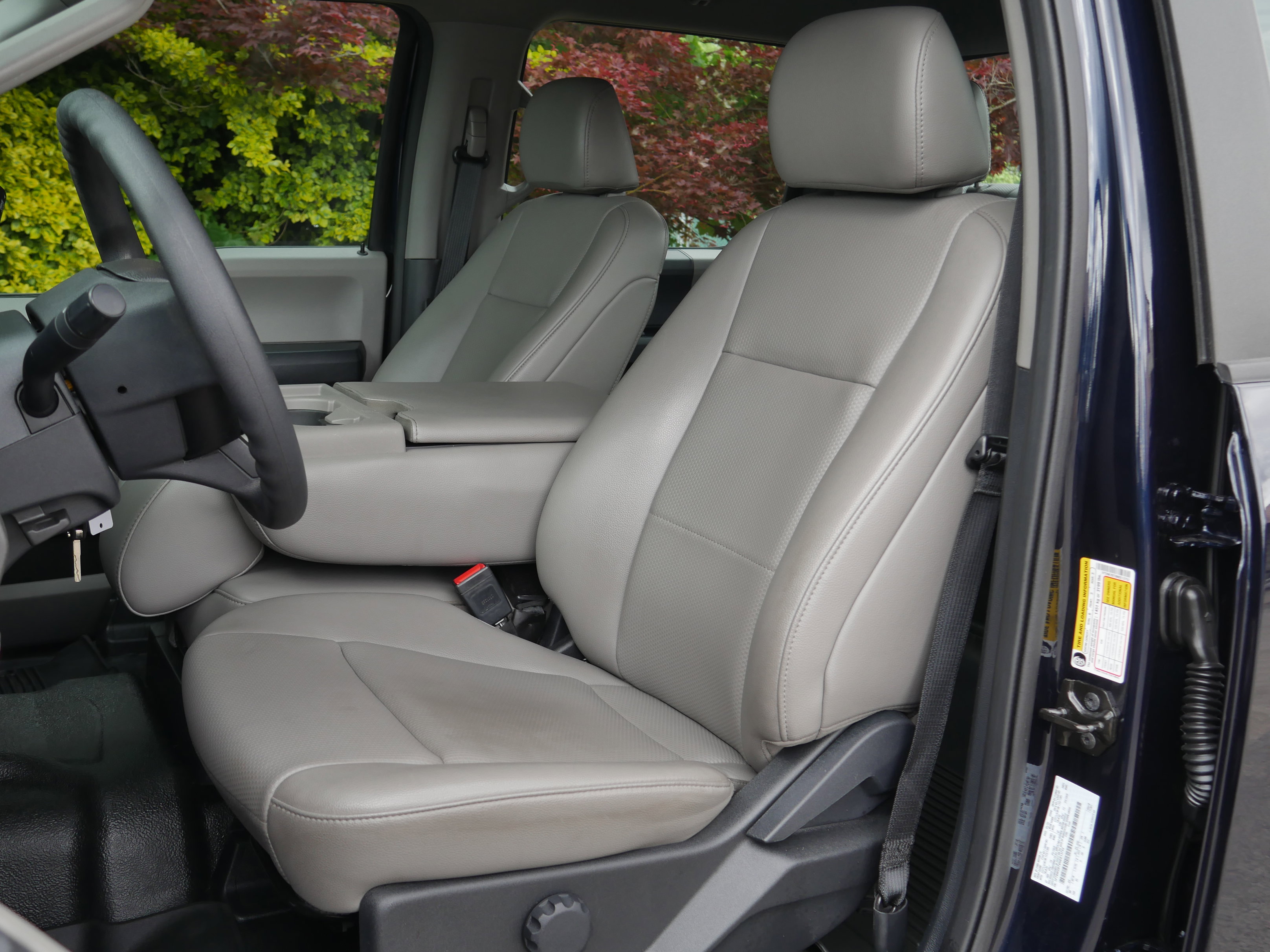 Certified 2022 Ford F250 XL w/ STX Appearance Package AWD/4WD image 34