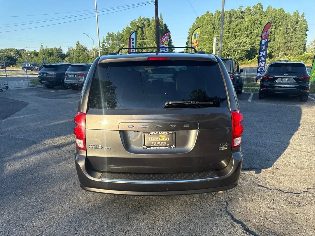 Used 2016 Dodge Grand Caravan R/T FWD image 6