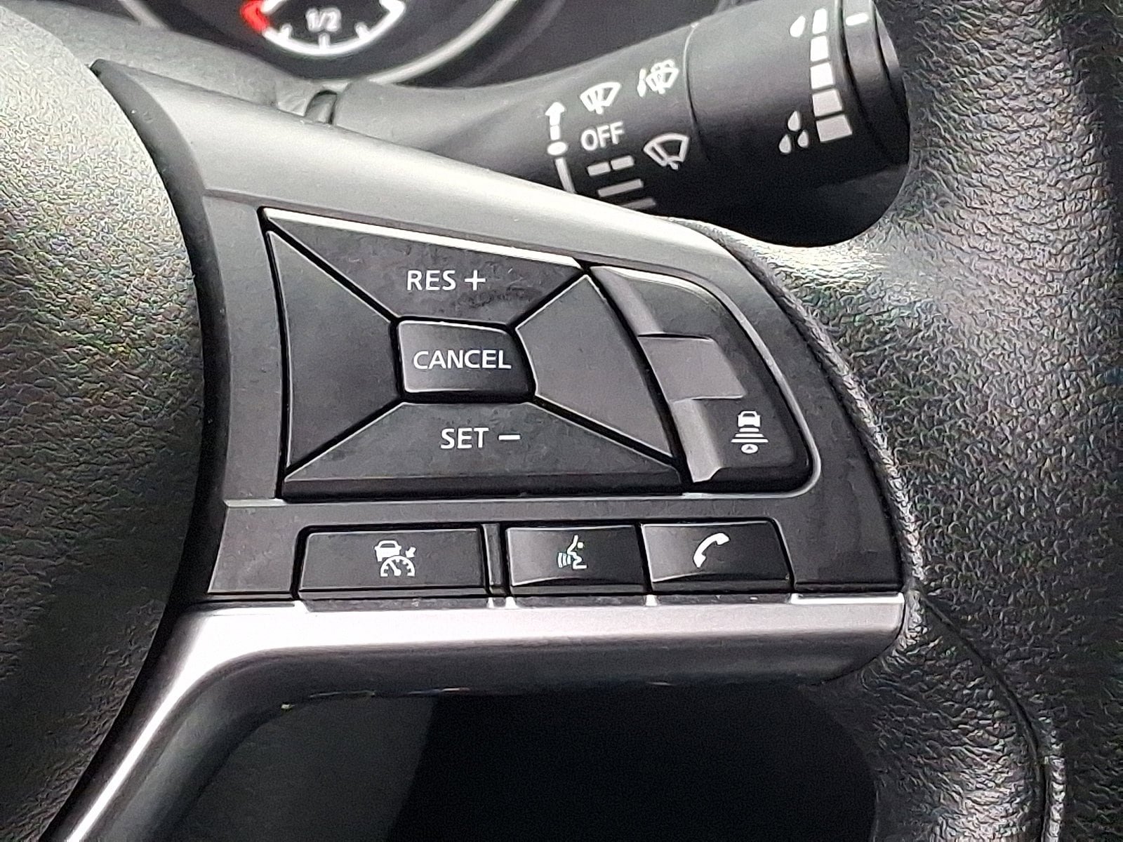 Certified 2024 Nissan Sentra SV FWD image 21