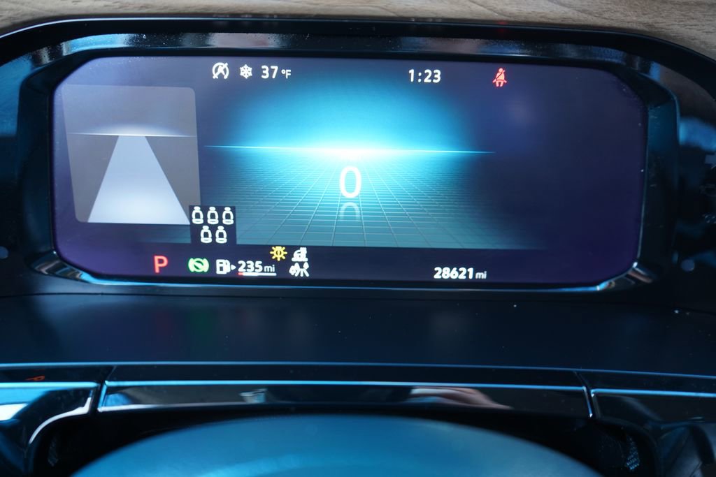 Used 2025 Volkswagen Atlas SE image 34