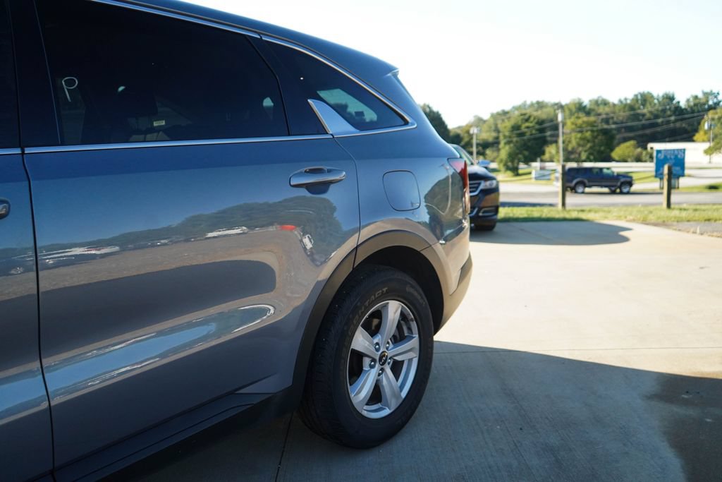 Used 2022 Kia Sorento LX FWD image 21