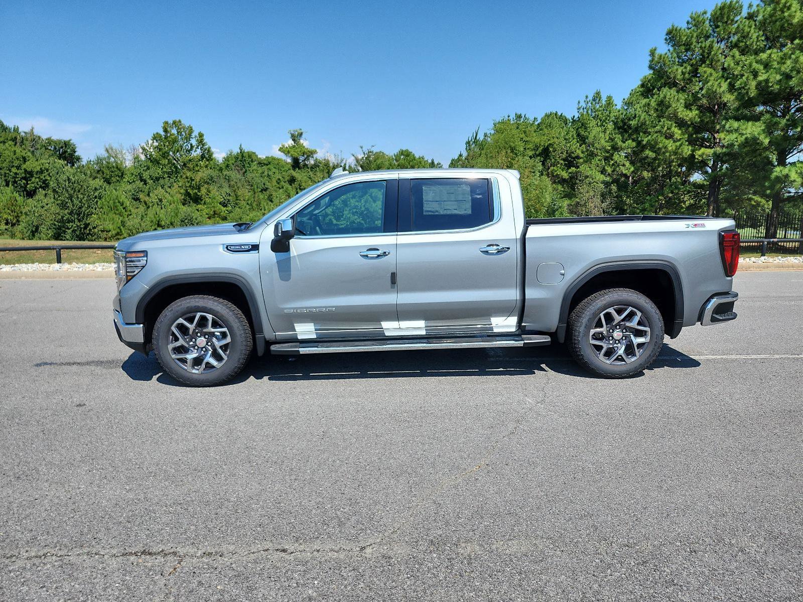 New 2026 GMC Sierra 1500 SLT w/ SLT Premium Plus Package image 2