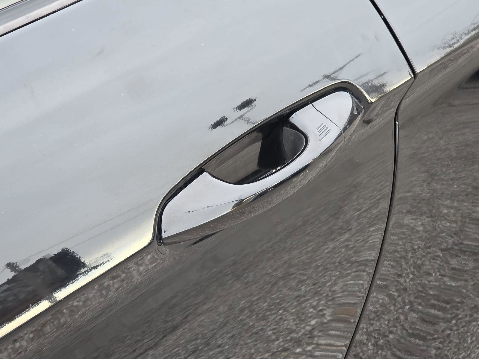 Used 2015 Ford Mustang Premium image 30