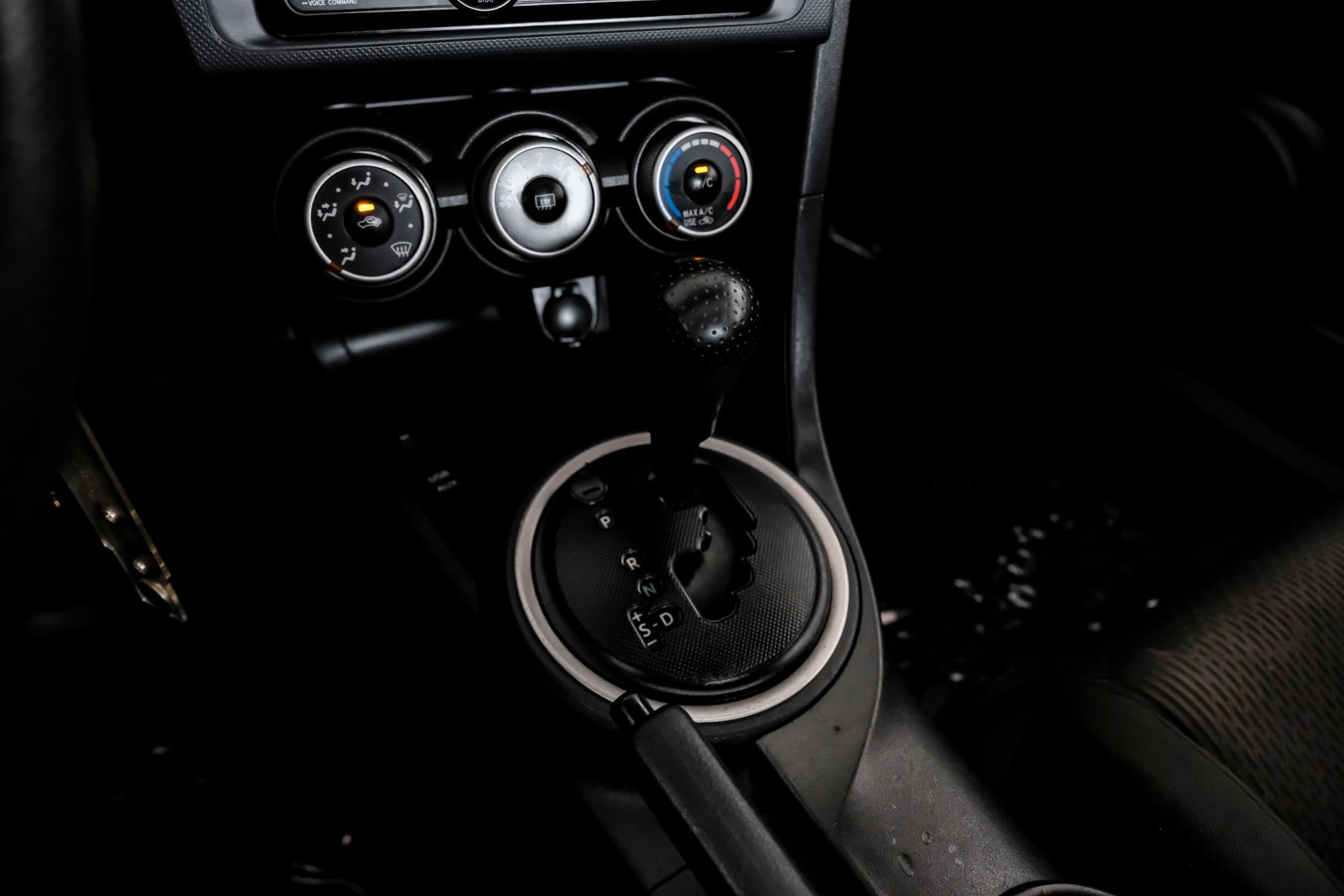 Used 2012 Scion tC FWD image 16