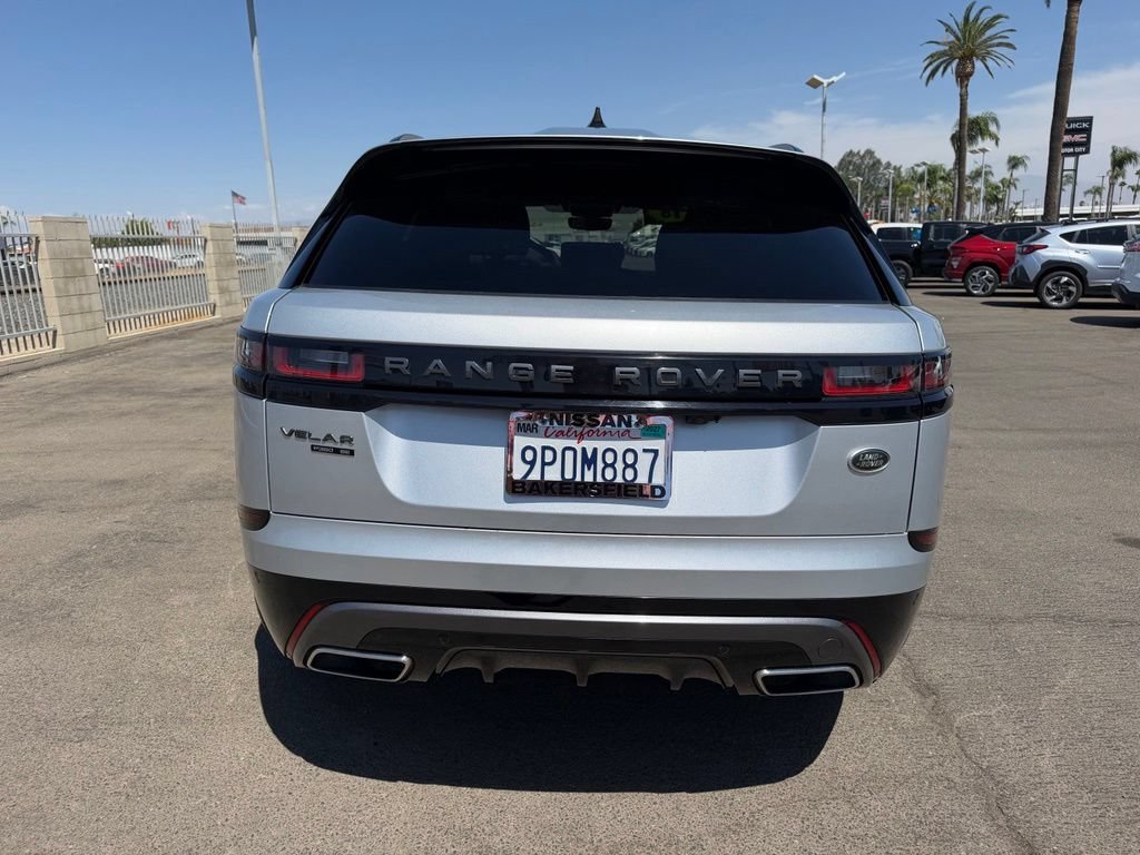 Used 2018 Land Rover Range Rover Velar R-Dynamic SE AWD/4WD image 5
