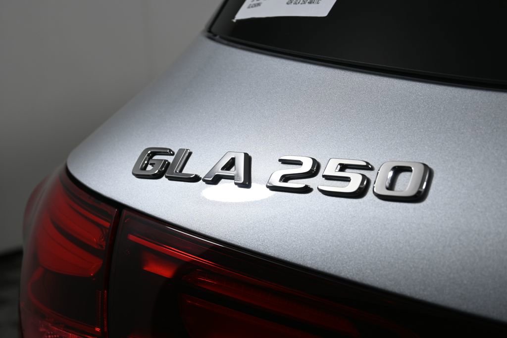 Certified 2026 Mercedes-Benz GLA 250 4MATIC image 40