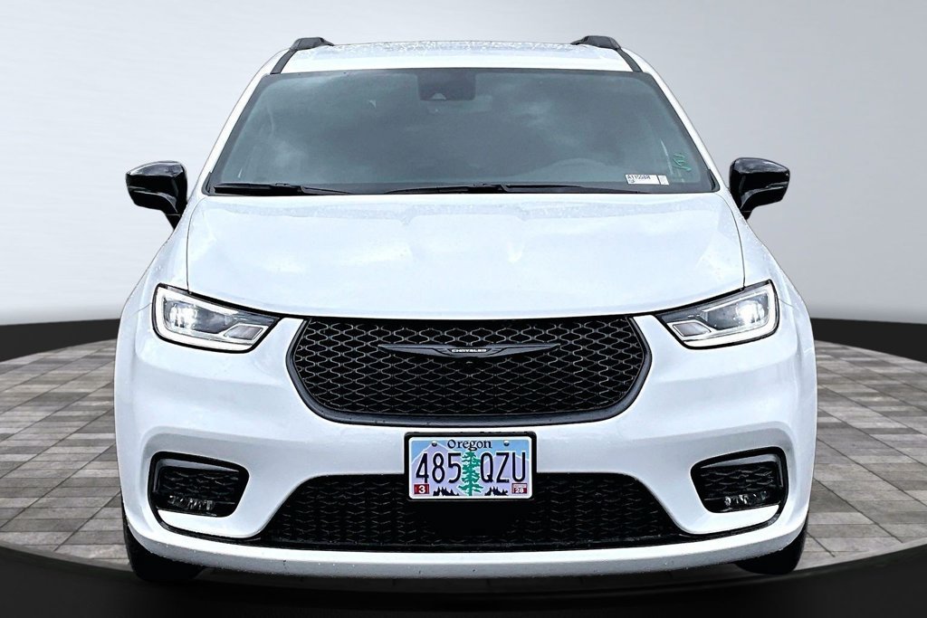 Certified 2026 Chrysler Pacifica Select w/ S Appearance Package FWD image 27
