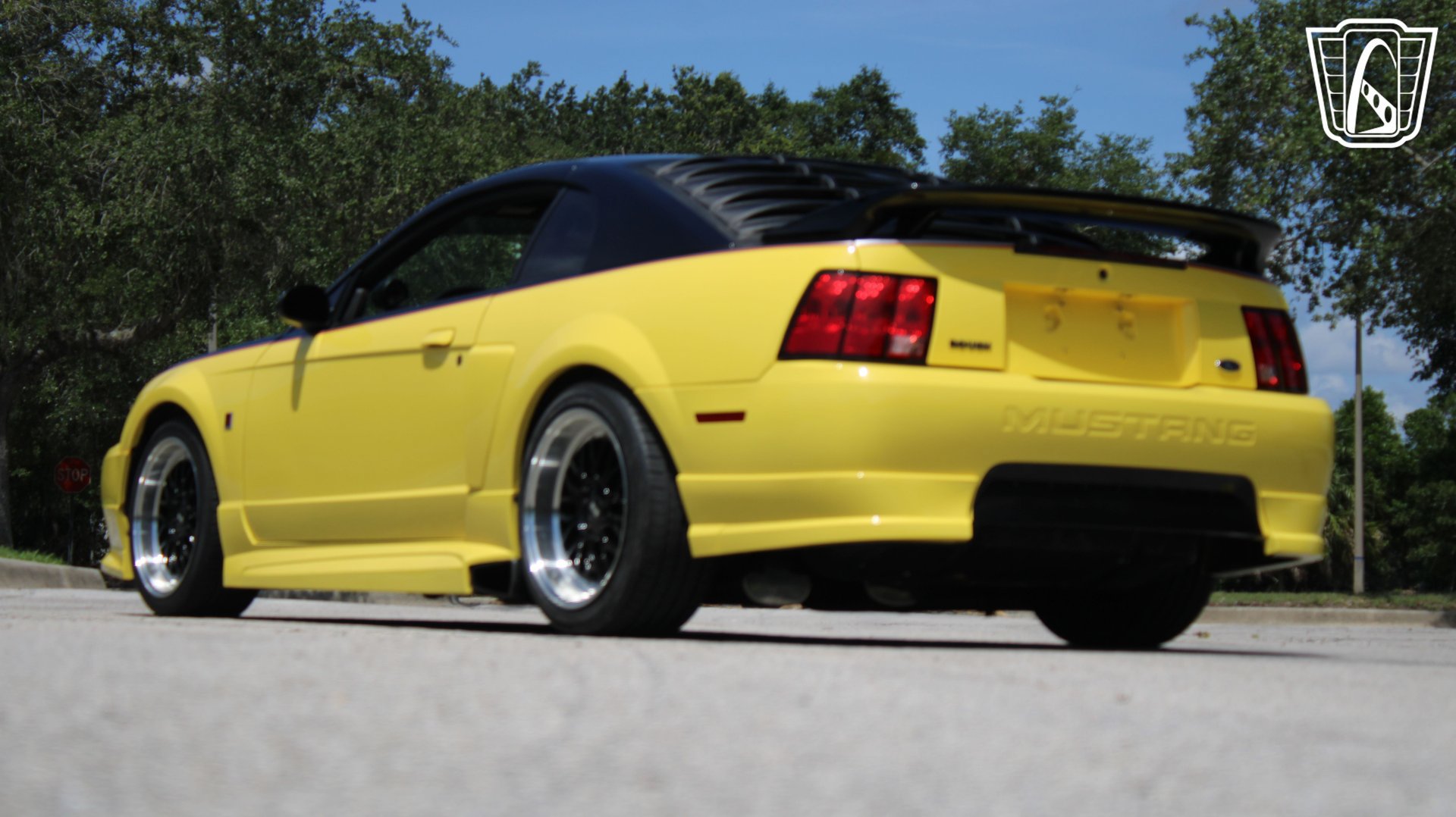 Used 2001 Ford Mustang GT RWD image 12