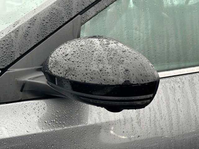 Used 2023 Nissan Sentra SR w/ SR Premium Package image 10