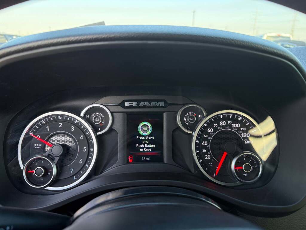 New 2026 RAM 1500 Express image 33