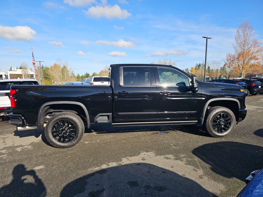 New 2026 Chevrolet Silverado 2500 High Country w/ Midnight Edition image 12