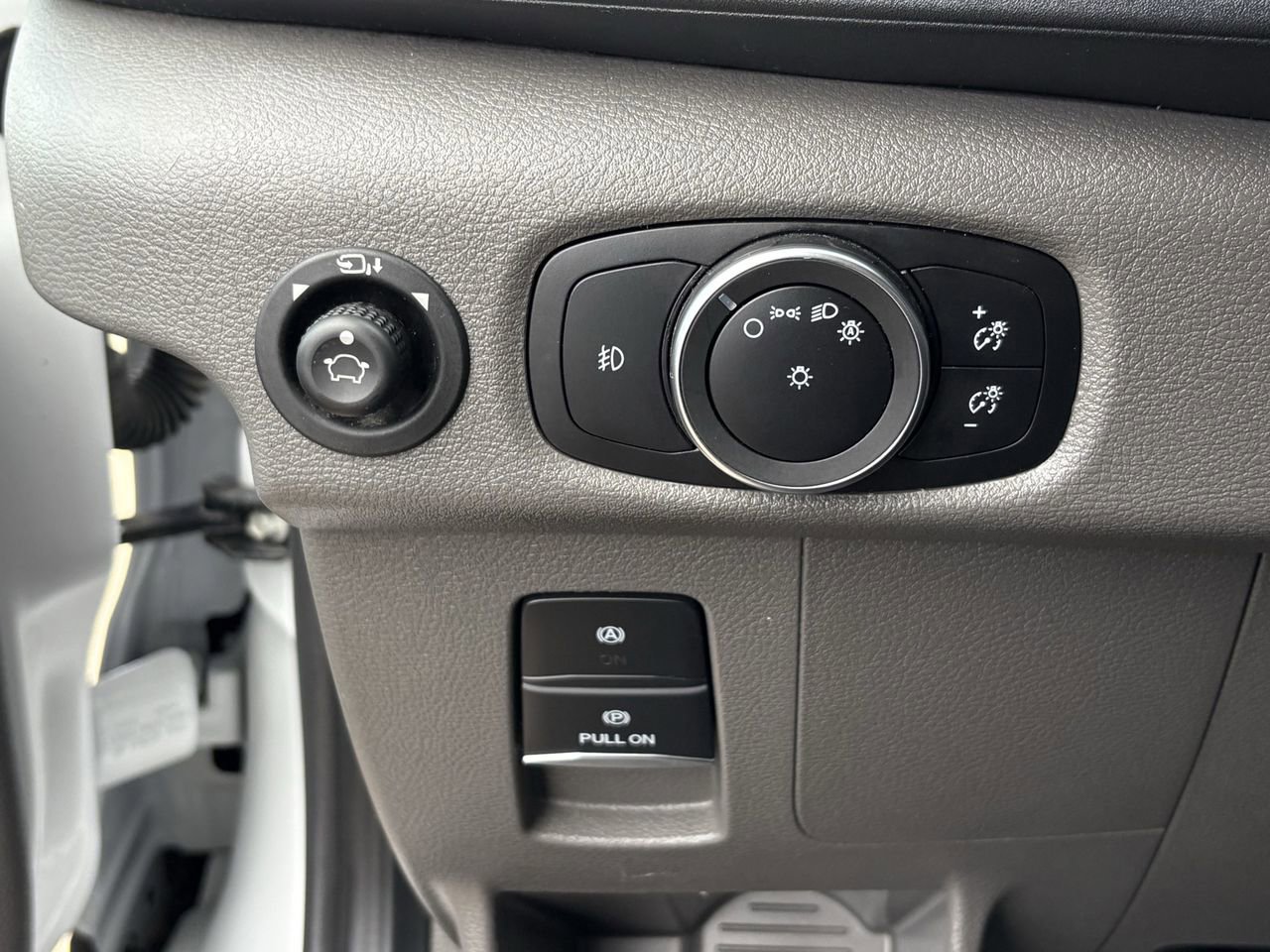 Certified 2024 Ford Transit 350 XLT image 22