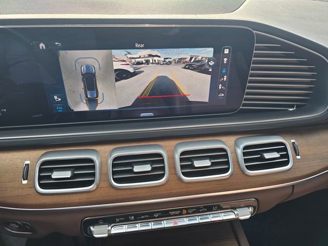 Used 2024 Mercedes-Benz GLS 450 4MATIC image 23