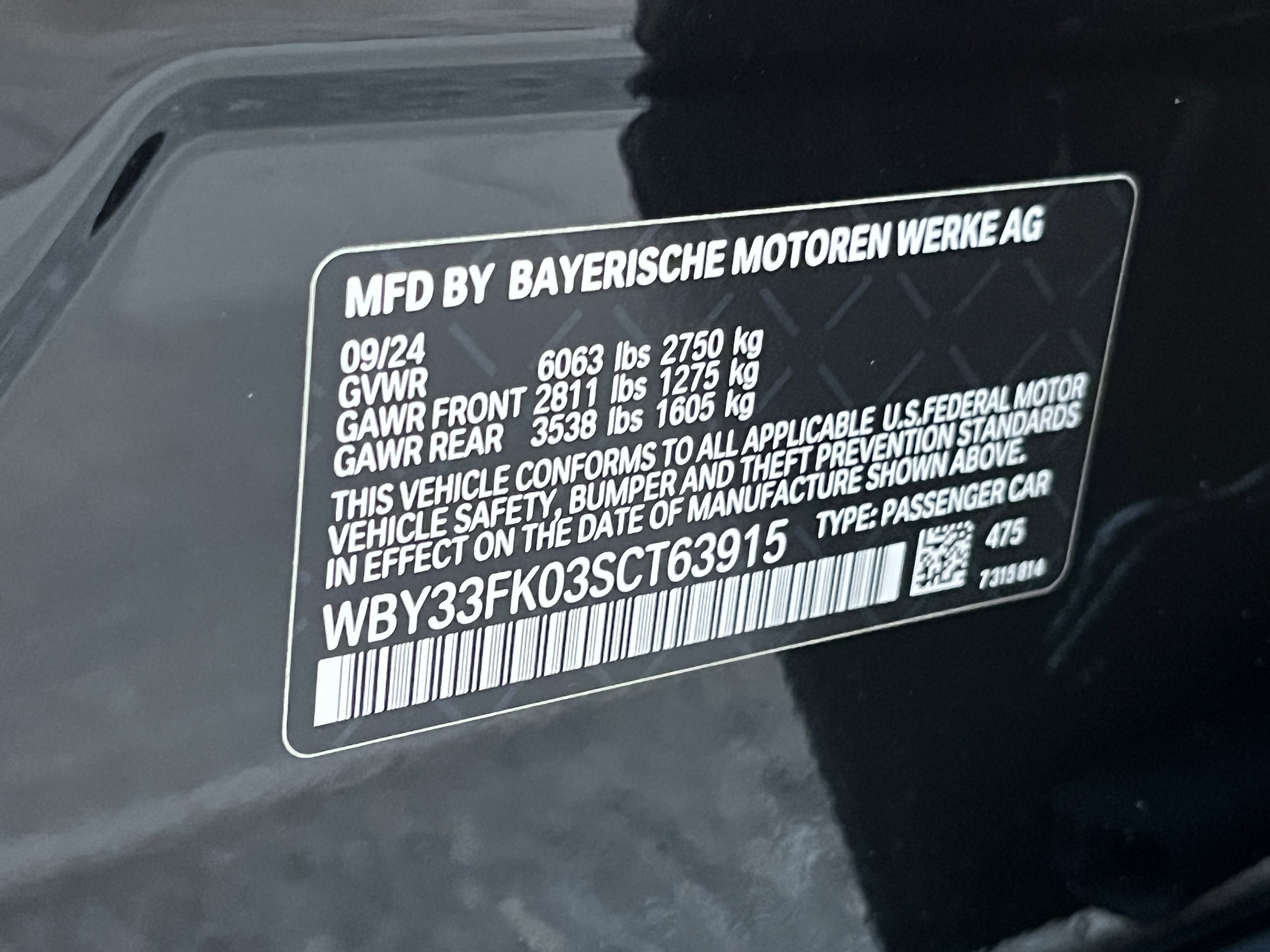 Used 2025 BMW i5 eDrive40i RWD image 26