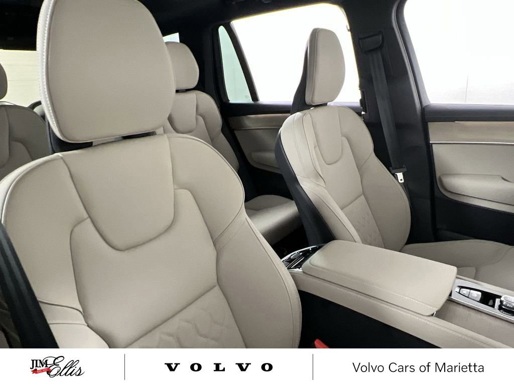 New 2026 Volvo XC90 B6 Plus w/ Protection Package Premier image 25