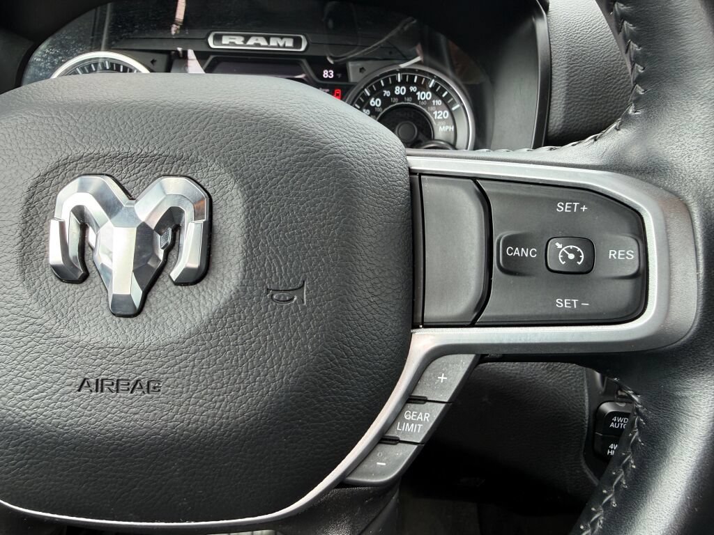 Used 2022 RAM 1500 Big Horn AWD/4WD image 16