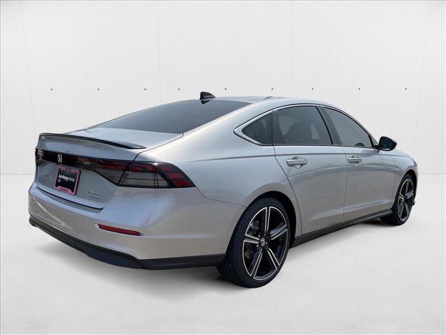 Used 2025 Honda Accord Sport image 5