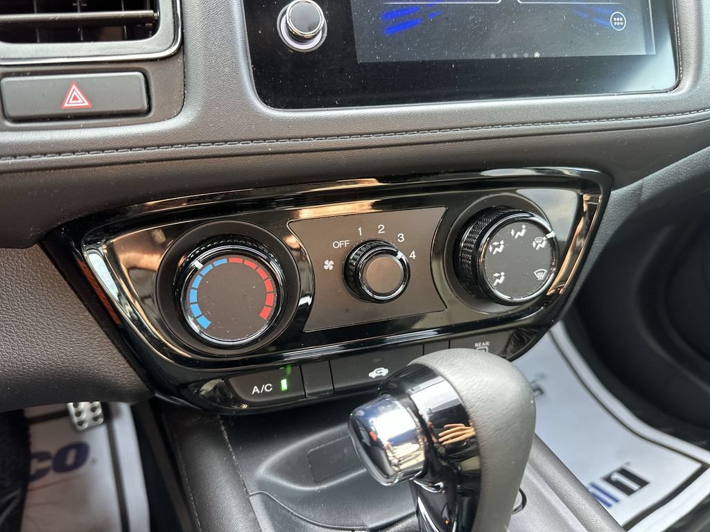 Used 2022 Honda HR-V Sport image 18