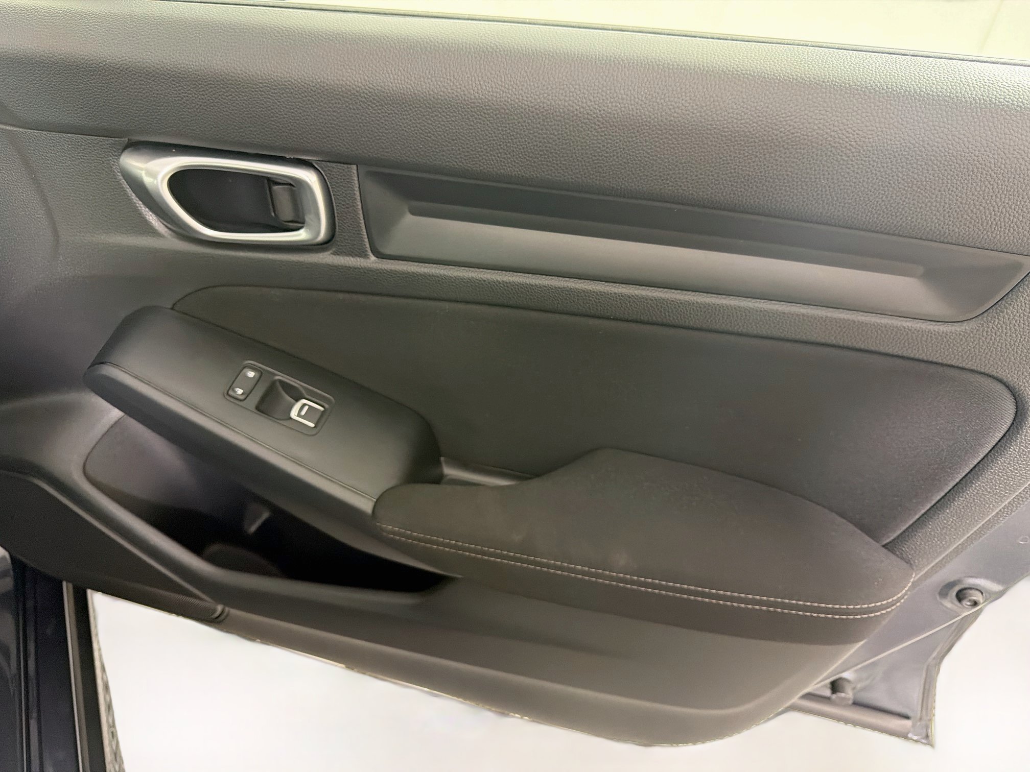 Used 2024 Honda Civic Sport image 29