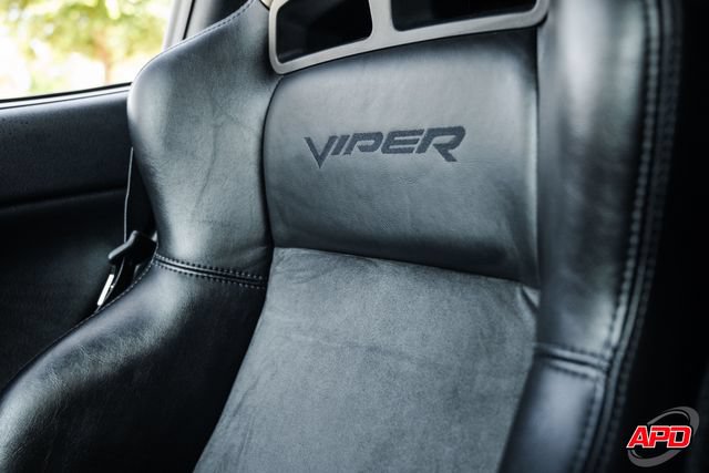 Used 2010 Dodge Viper ACR RWD image 28