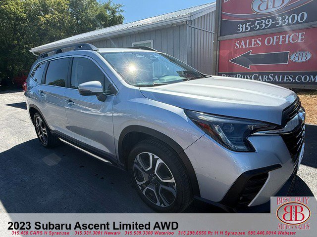 Used 2023 Subaru Ascent Limited image 1