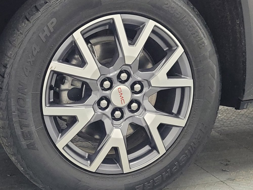 Used 2023 GMC Acadia SLT FWD image 31