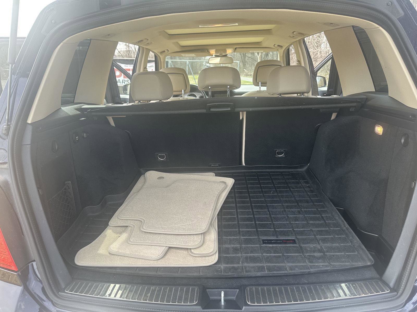 Used 2010 Mercedes-Benz GLK 350 4MATIC image 12