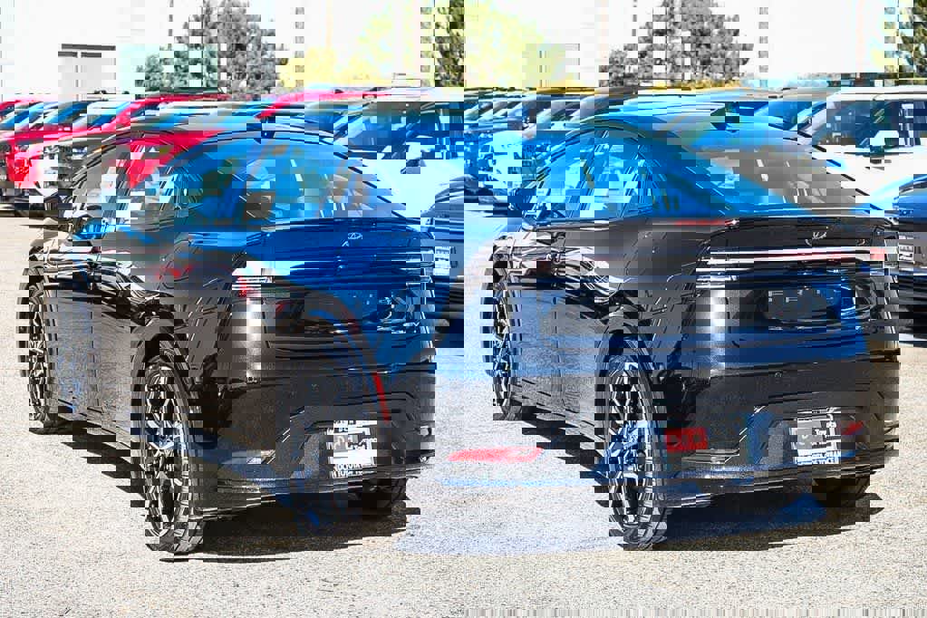 New 2026 Toyota Prius XSE image 8
