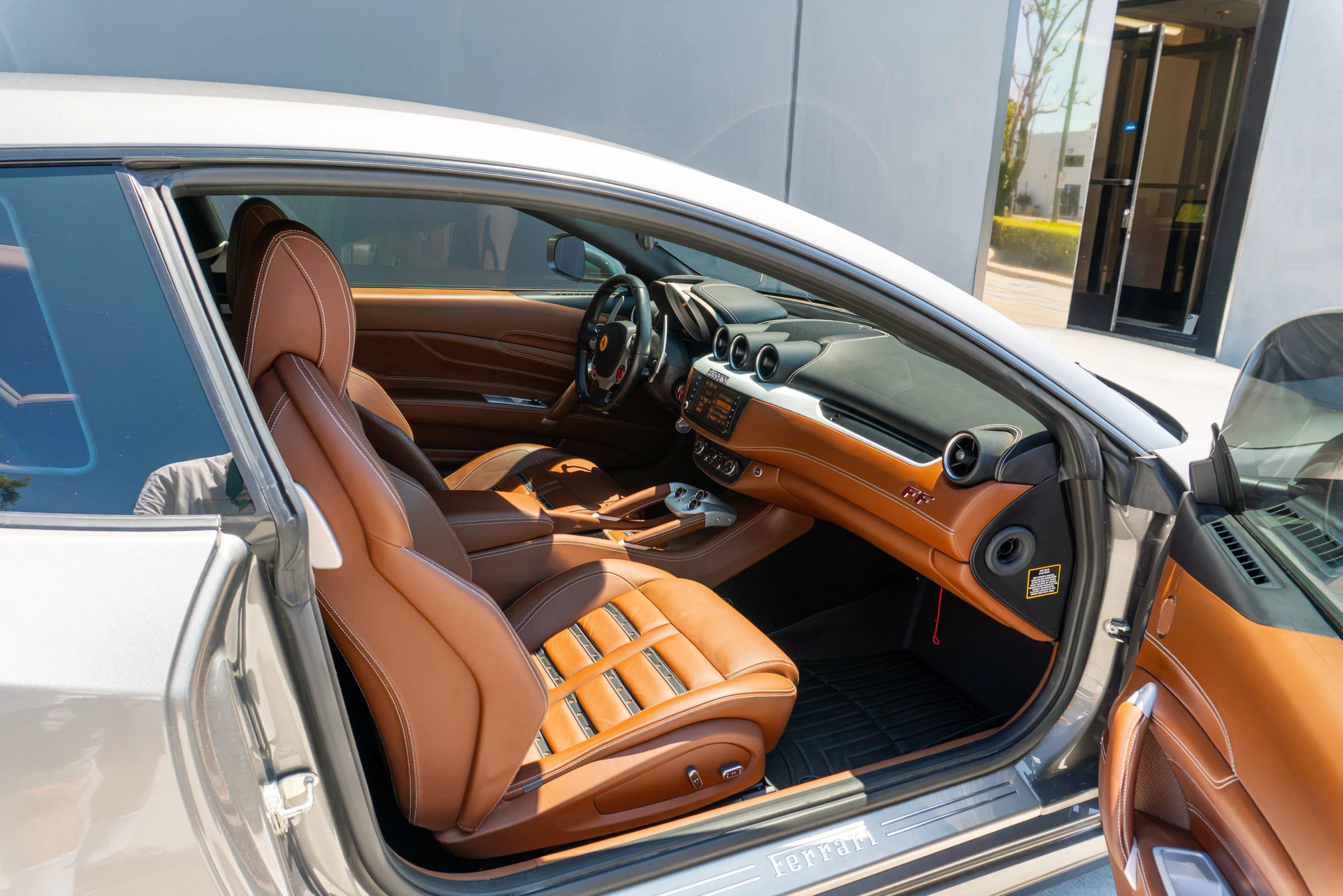 Used 2012 Ferrari FF AWD/4WD image 55