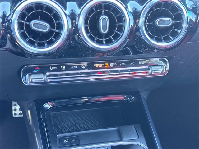 Used 2022 Mercedes-Benz GLA 250 image 35