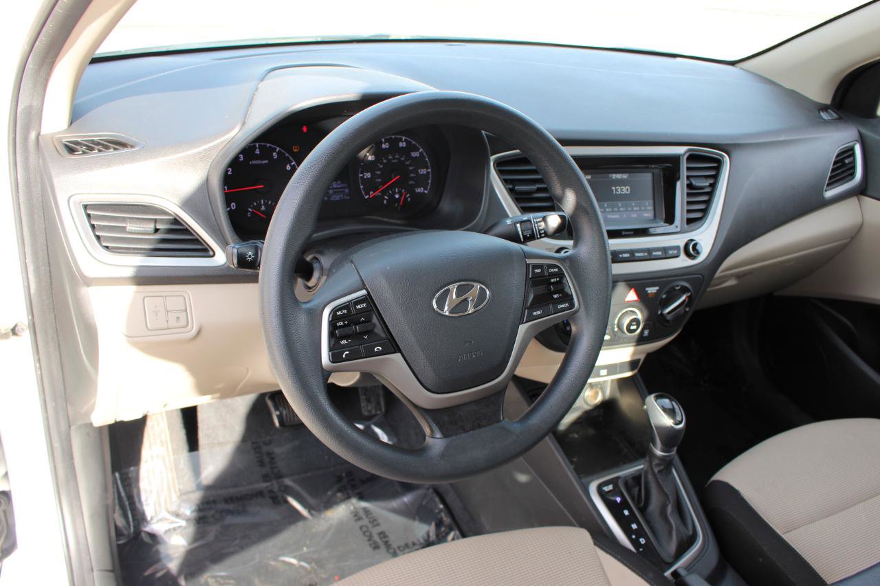 Used 2019 Hyundai Accent SE image 14