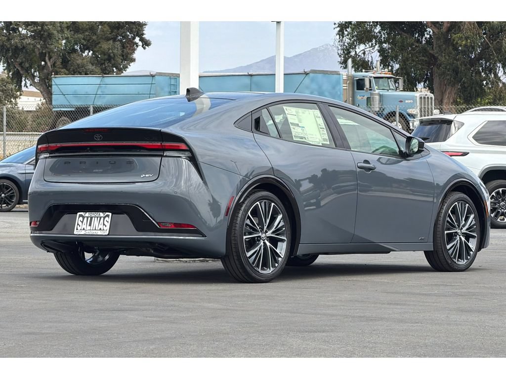New 2027 Toyota Prius XLE AWD/4WD image 4