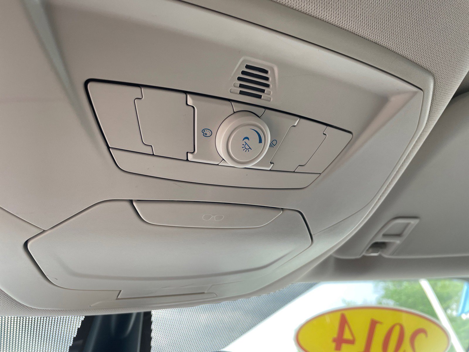 Used 2014 Ford Escape Titanium FWD image 25